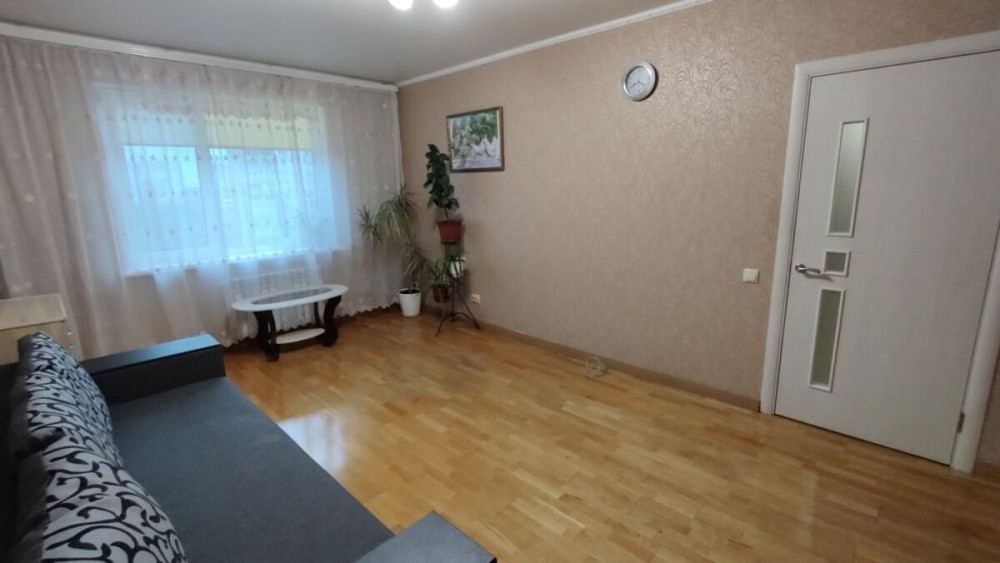 Оренда Квартира 1-кімнатна, 8/9 поверх на Чорнобильська вул, 10 Киев - изображение 3