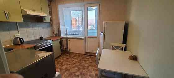 Оренда Квартира 1-кімнатна, 16/16 поверх на Деміївська, 45а Киев