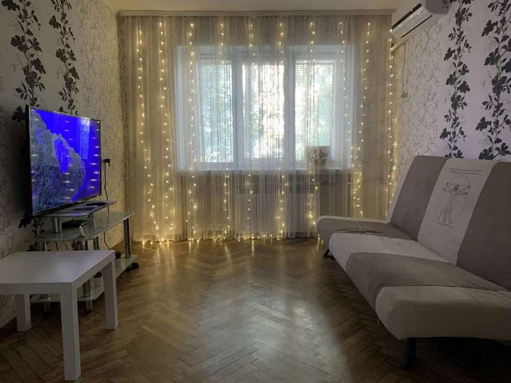 Оренда Квартира 2-кімнатна, 1/5 поверх на ул. Елены Телиги Київ - фото 1