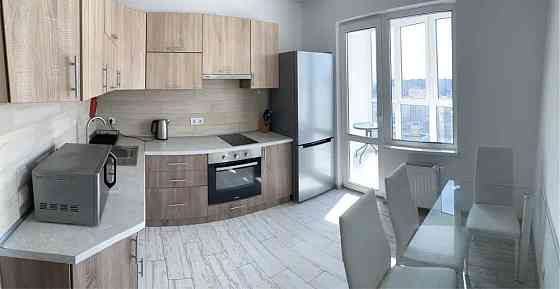 Оренда Квартира 2-кімнатна, 26/27 поверх на ул. Вишняковская Київ