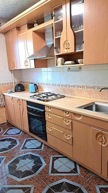 Продаж Квартира 3-кімнатна, 2/10 поверх на вул. Олексіївська Харків - фото 1