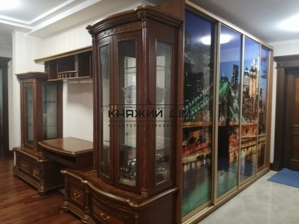 Оренда 5-ти кімнатної квартири з паркінгом метро Печерська, код № 11195657 Київ - фото 3