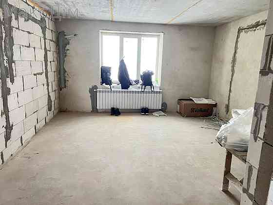 Продаж Квартира 3-кімнатна, 6/9 поверх на вул. Яреми Ternopil'