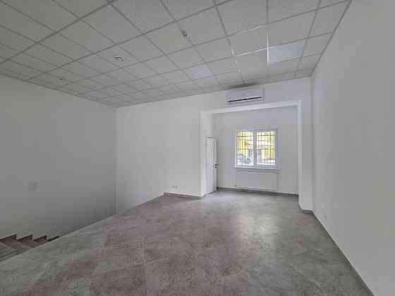 Оренда торгове приміщення на Стуса В. вул., 28 поверх - 1/1 Ivano-Frankivs'k