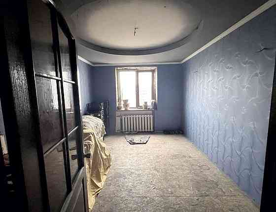 Продаж Квартира 3-кімнатна, 8/9 поверх на Калиновая ул., 71 Dnipro