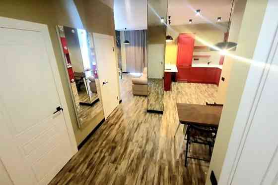 Оренда Квартира 2-кімнатна, 2/8 поверх на Фонтанская дорога ул., 77а Одесса