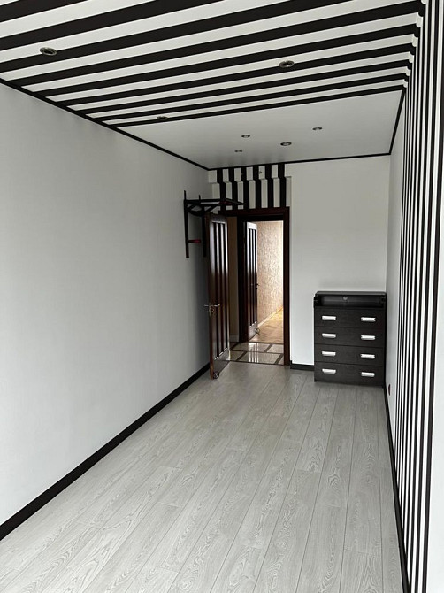 Продаж Квартира 3-кімнатна, 5/5 поверх на Уманська вул., д. 29 Київ - фото 13