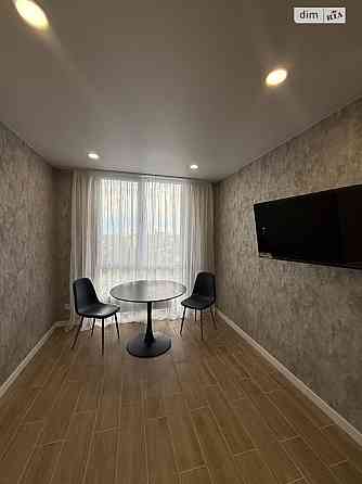 Оренда Квартира 1-кімнатна, 18/27 поверх на Олега Мудрака, 1б Kiev