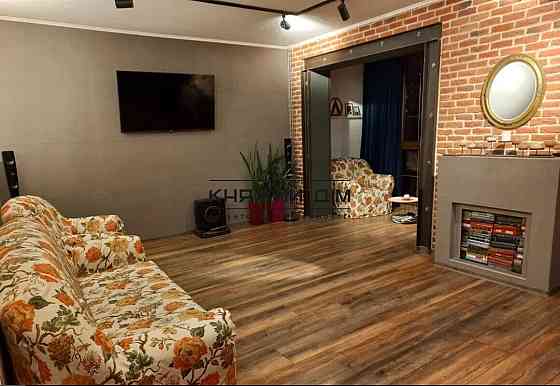 Оренда Квартира 3-кімнатна, 15/16 поверх на Ахматовой Анны ул. Київ