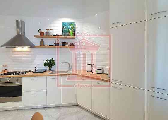 Продаж 1к Квартира 65 кв.м Метрологическая ул., 54-Б Київ