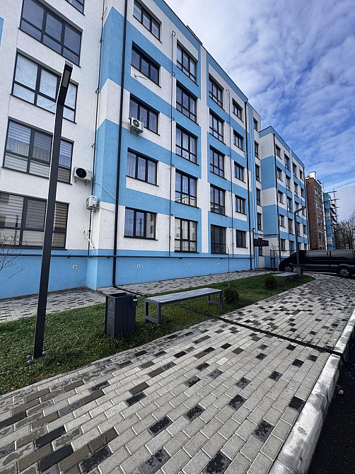 Продаж 1к Квартира 44.1 кв.м Фабрична вул. Рівне - фото 1
