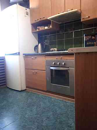 Продам 2 комнатную квартиру. Кирпич. Центр Таирова Академика Королева Одеса