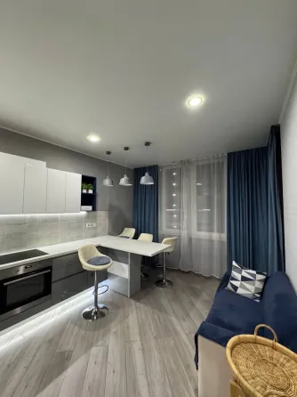 For sale 1-room Apartment 45 sq.m Середньофонтанська,39 Odessa