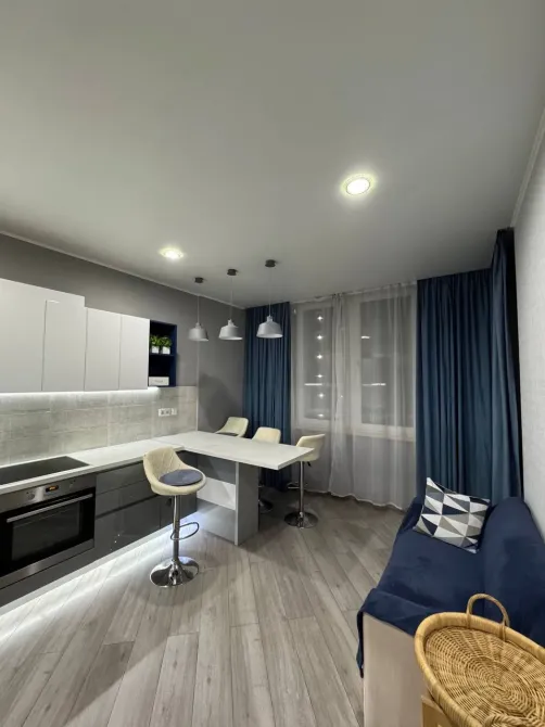 For sale 1-room Apartment 45 sq.m Середньофонтанська,39 Odessa - photo 1