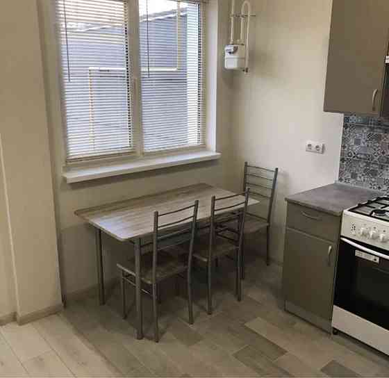 Оренда Квартира 1-кімнатна, 2/8 поверх на Метрологічна, 58 Київ