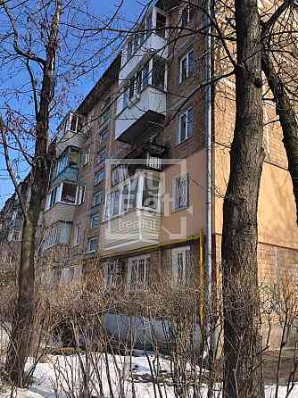 Продаж Квартира 2-кімнатна, 2/5 поверх на вул. Голосіївський Киев
