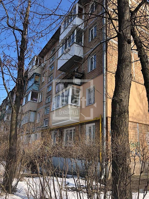 Продаж Квартира 2-кімнатна, 2/5 поверх на вул. Голосіївський Київ - фото 1