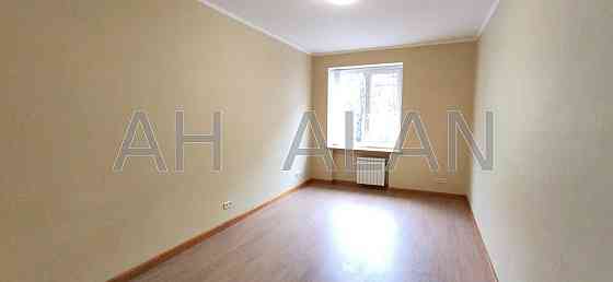 Оренда офісне приміщення на Круглоуніверситетська вул., 17 приміщень - 3, поверх - 1/5 Київ