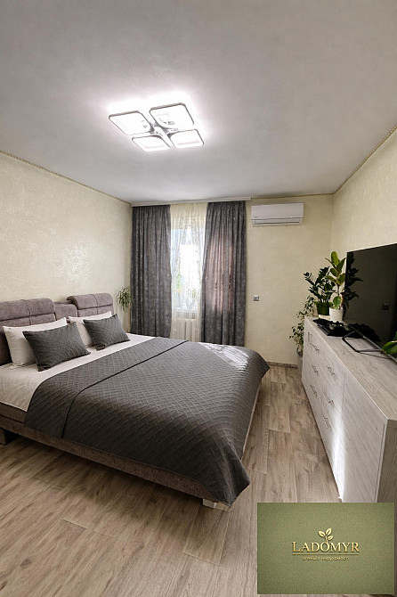 Продаж Квартира 2-кімнатна, 5/5 поверх на вул. Кн.Острозького Рівне - фото 2