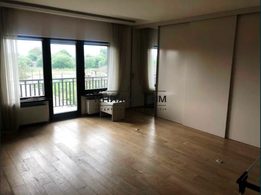 Замечательный, просторный дом 450 м2 3 этажа по Житомирской трассе, с. Колонщина 20 км. от Киева. Колонщина - фото 12