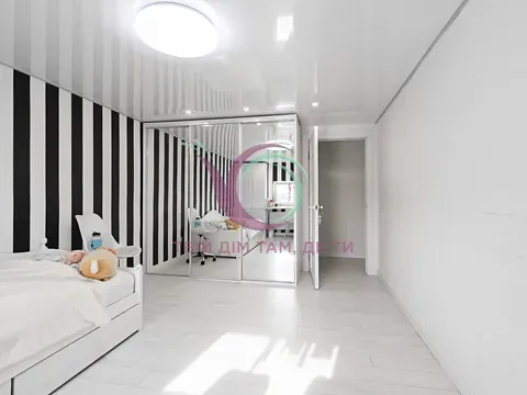 Продаж 4к Квартира 189.8 кв.м вул. Плугова 2 Львів - фото 7