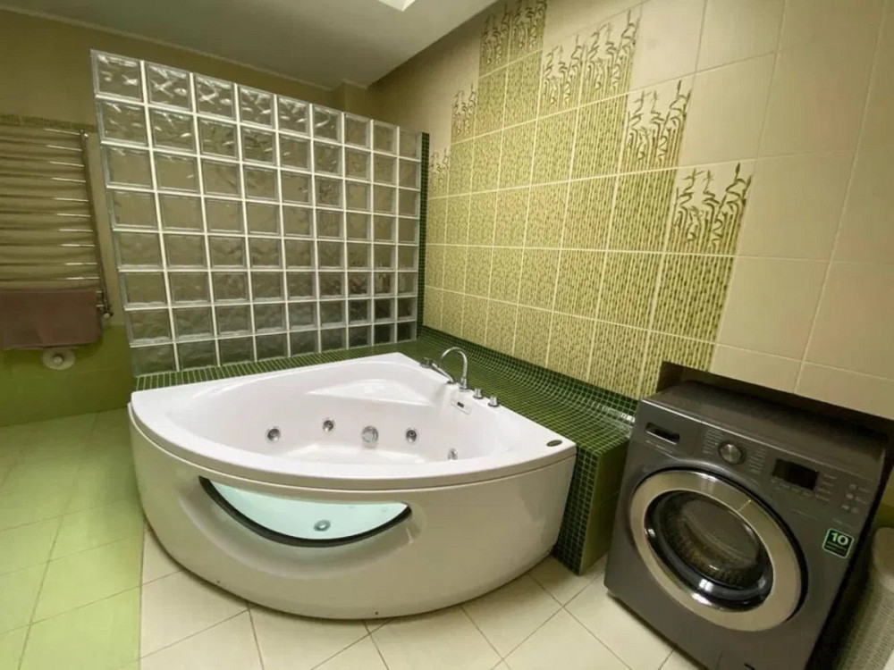 Продаж Квартира 4-кімнатна, 10/11 поверх на вул. Івасюка В. Івано-Франківськ - фото 7