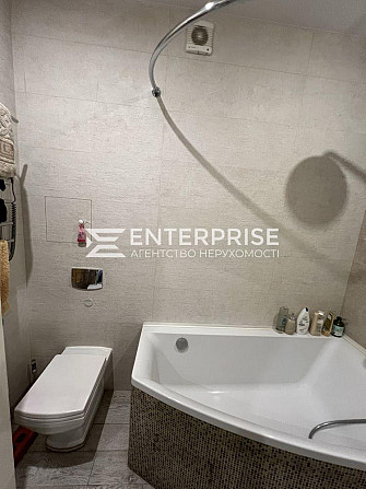 Продаж 2к Квартира 66 кв.м Мечникова вул. Irpin - photo 8