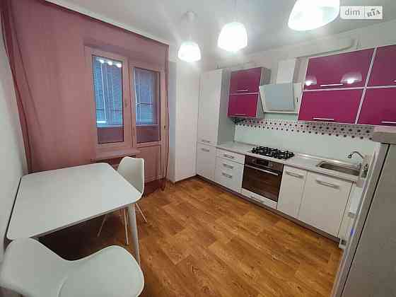 Оренда Квартира 1-кімнатна, 7/10 поверх на героїв Крут Vinnytsya