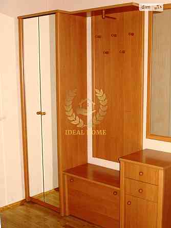 Продаж Будинок 4-кімнатний на Сагайдачного ул. 