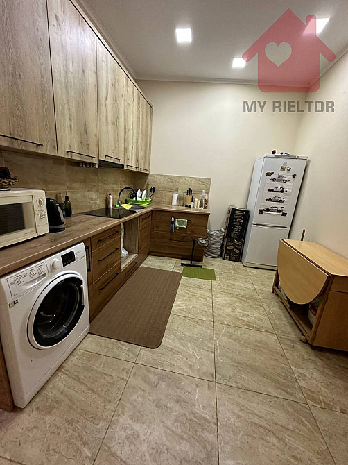 Продаж Квартира 5-кімнатна, 1/2 поверх на Українська Ужгород - фото 8