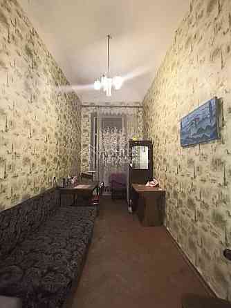 Продаж Квартира 1-кімнатна, 2/4 поверх на вул. Донця-Захаржевського Харків