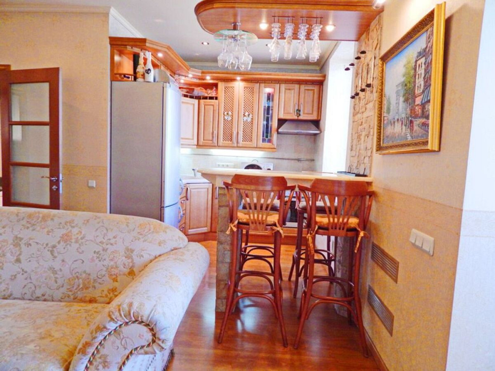 Оренда Квартира 2-кімнатна, 5/5 поверх на Мечникова ул., 16 Київ - фото 2