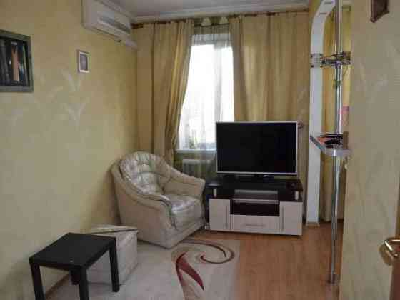 Оренда Квартира 3-кімнатна, 7/9 поверх на ул. Андрея Малышко, 9 Київ