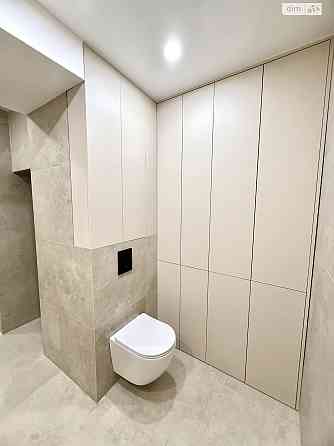 Продаж Квартира 1-кімнатна, 3/4 поверх на Володимирська вул., д. 76-Б Kiev