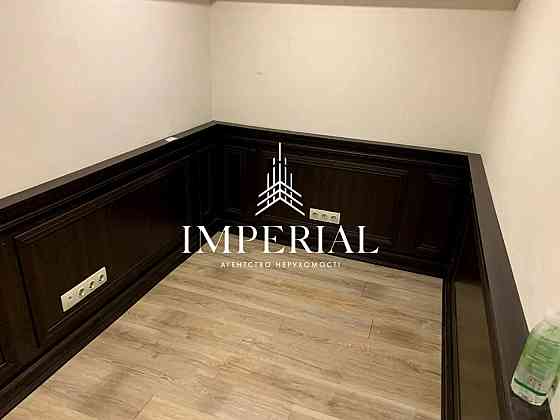 Продаж офісне приміщення на вул. Софіївська приміщень - 4, поверх - 1/4 Киев