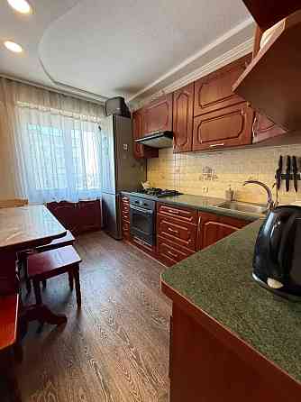 Продаж Квартира 3-кімнатна, 7/9 поверх на Ковалевской С. ул., 88 Днепр