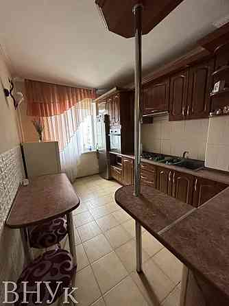 Продаж Квартира 3-кімнатна, 9/9 поверх на Соборності Луцьк