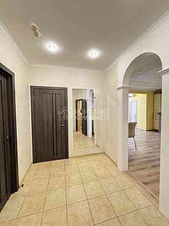 Продаж Квартира 2-кімнатна, 7/25 поверх на вул. Барабашова Kharkiv