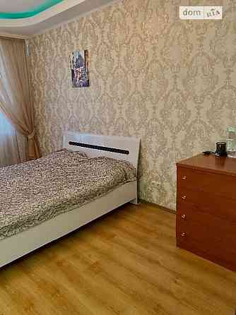 Оренда Квартира 2-кімнатна, 8/25 поверх на Здолбунівська, 3г Київ