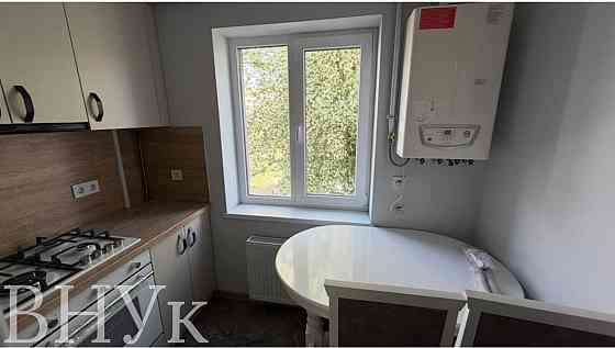 Продаж Квартира 2-кімнатна, 2/4 поверх на миру Чоп