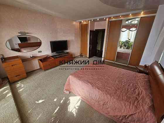 Оренда 3-х к.кв. на метро Мінській по вул. Левка Лук'яненко в Оболонському р-ні. Код об'єкту №: 11201918 Kiev