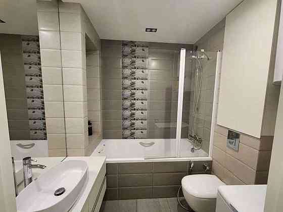 Оренда Квартира 2-кімнатна, 8/9 поверх на ул. Регенераторная, 6 Київ