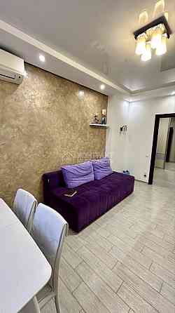 Продаж Квартира 2-кімнатна, 18/24 поверх на вул. Ювілейний Kharkiv