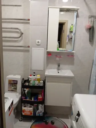 For sale 1-room Room 18.2 sq.m Воскресенский проспект 15В Kiev