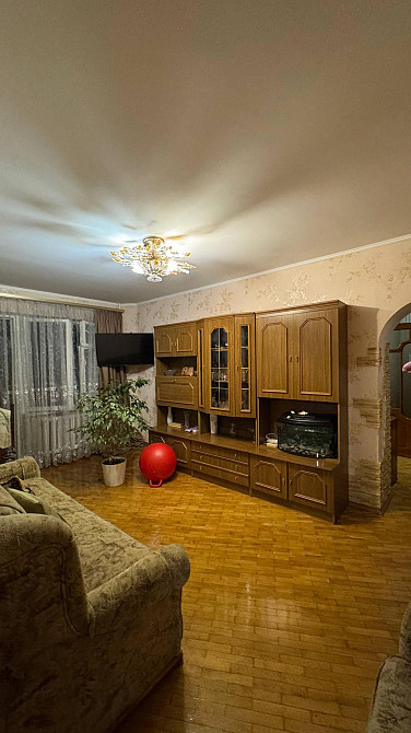 Продаж Квартира 4-кімнатна, 3/9 поверх на вул. Киівська Rivne - photo 2