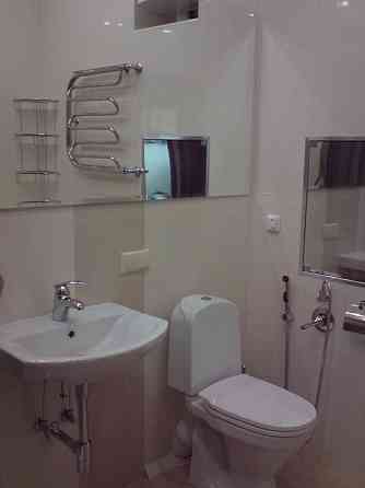 Оренда Квартира 2-кімнатна, 4/17 поверх на вул. Драгомирова Михаила ул./Андрія Верхогляда Київ