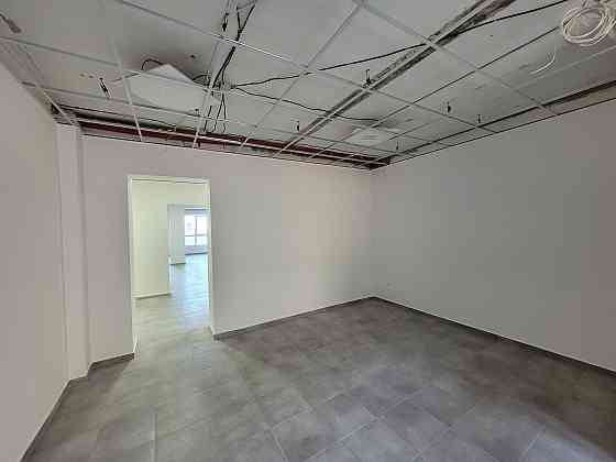 Продаж приміщення вільного призначення на вул. Максимовича поверх - 1/5 Ivano-Frankivs'k