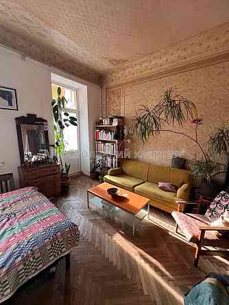 Продаж Будинок 1-кімнатний на Андріївська вул., 11/7 Kiev