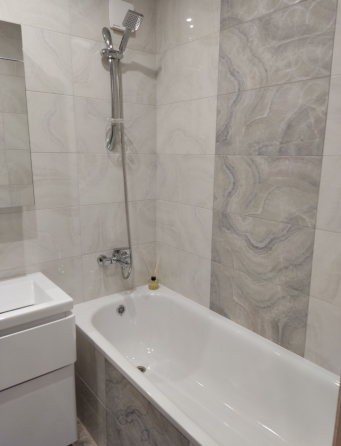 Продаж 1к Квартира 49 кв.м Домбровського Zhytomyr