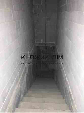 Продаж офісне приміщення на Днепровская Набережная поверх - -1/25 Київ